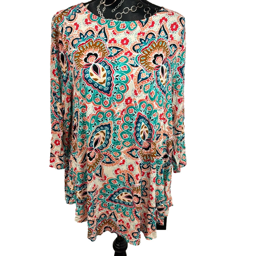 Chicos Bombay Medallion Shirttail Top 3/4 Sleeve Multi Paisley Tunic 570227038 2